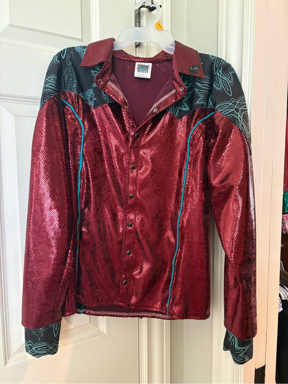 Women’s Metallic Burgundy Button-Down Shirt with Teal Accent